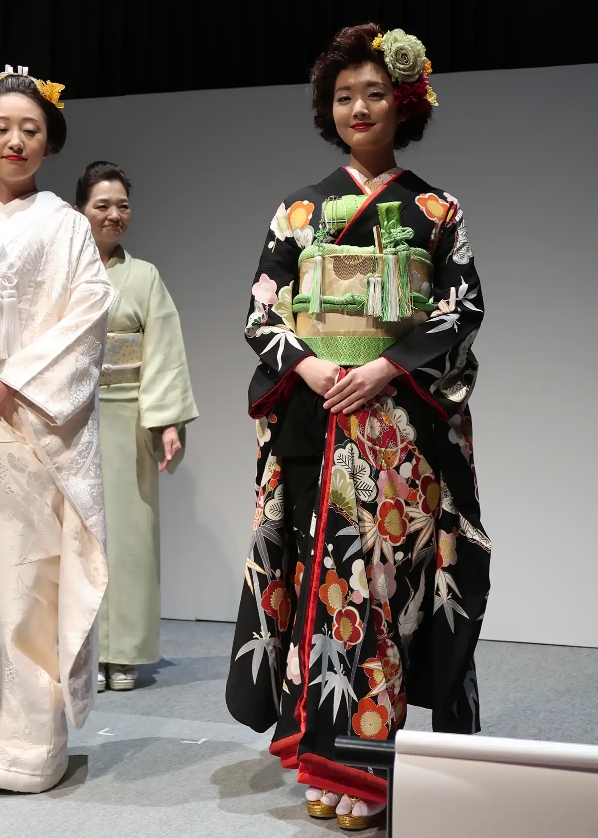 花影きもの塾 婚礼着付けステージ