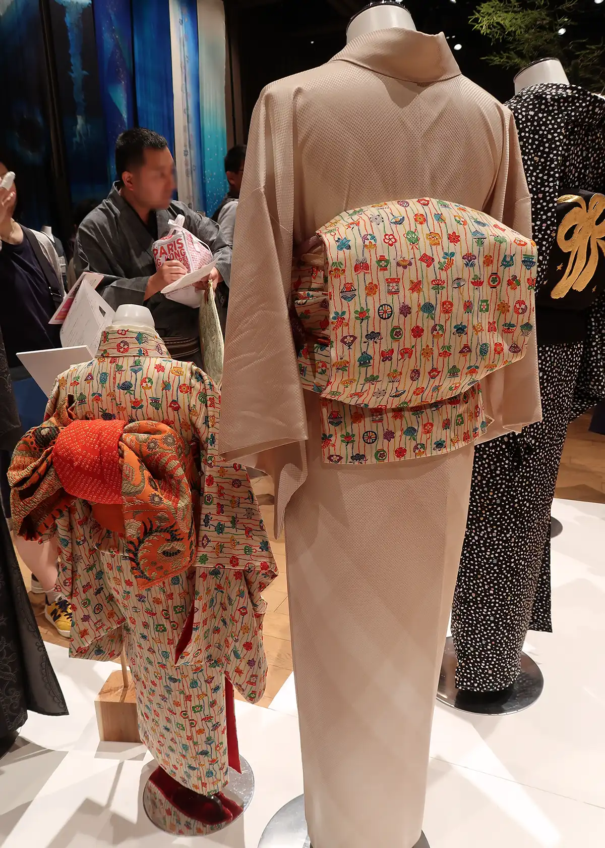 親子お揃い着物コーディネート展示